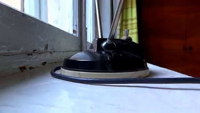 Горизонтальная полоса на экране. Телевизор SATURN ST2109. Курсы телемастеров. смотреть онлайн