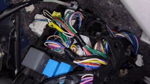 Точки подключения сигнализации Toyota Fielder 2018 АКПП с иммобилайзером