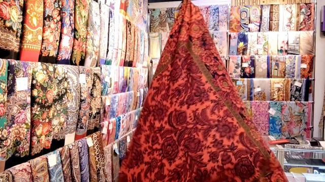 Чернопольная шаль, 148*148✨🎄✨Павловопосадские платки в Минске . Алёна смотреть онлайн