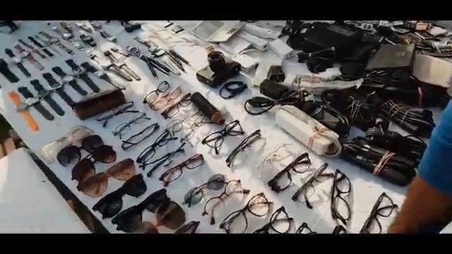 Delhi Chor bazar - Cheap electronics | Iphone | Ipad | DSLR | Samsung | Sony | Original products смотреть онлайн