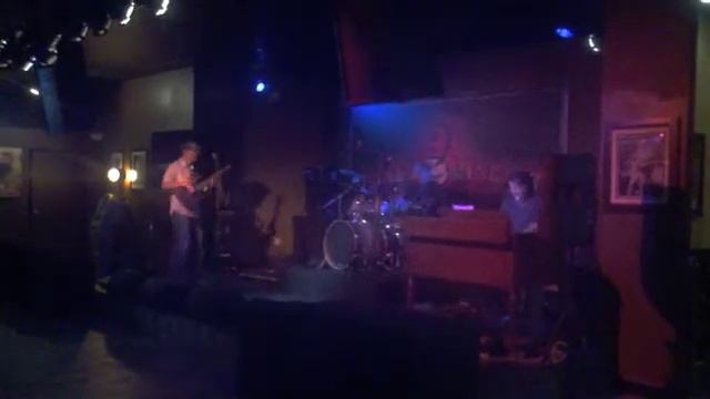 Matt Farr Trio смотреть онлайн
