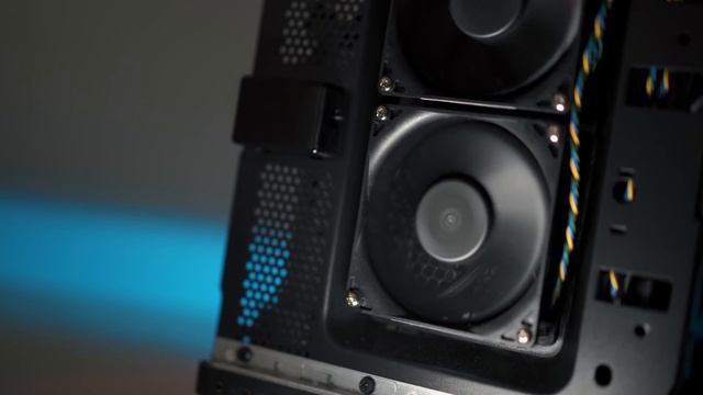 The Portable Gaming PC You Should Get! - Legion C530 смотреть онлайн