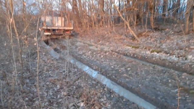 Луаз 969 и зил131 в жиже. смотреть онлайн