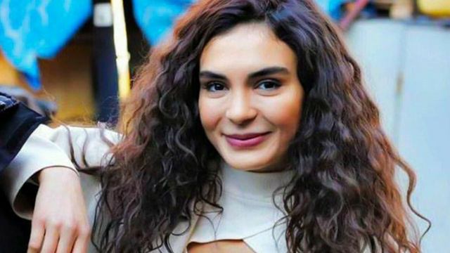 Ebru Sahin lifestyle in 2023 biography career Houses hight Weight networth Age Hobbies #quotestime смотреть онлайн