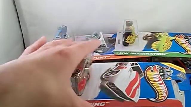 Hot Wheels/M2 Haul (1 Regular & 2 Super T-Hunts) смотреть онлайн