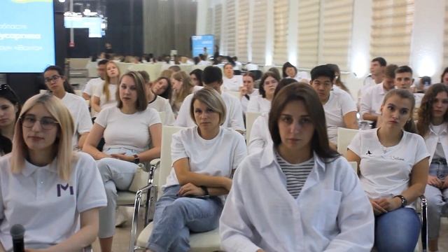 Встреча Романа Бусаргина с делегацией на форум iВолга смотреть онлайн