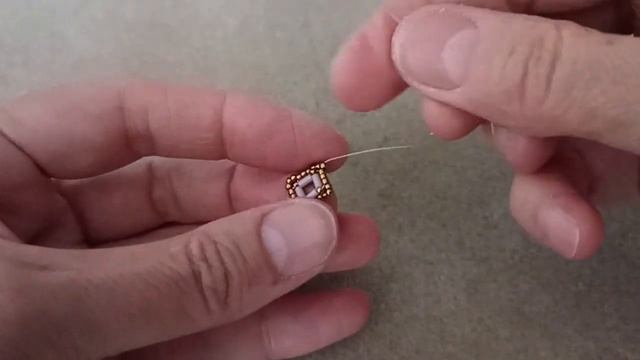Bracelet. Браслетик из стекляруса и бисера. Мастер-класс смотреть онлайн