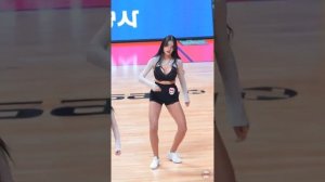 Kim YiSeo Korean Cheerleader Swalla Performance Fancam #asiangirls