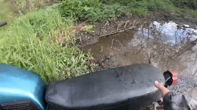 ИЖ Планета 4 и ИЖ Планета 5 переползают болото смотреть онлайн