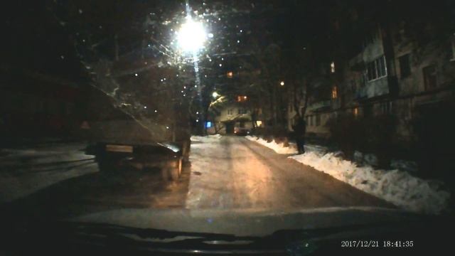 Тестирование видеорегистратора Digma FreeDrive 107 (вечер) смотреть онлайн