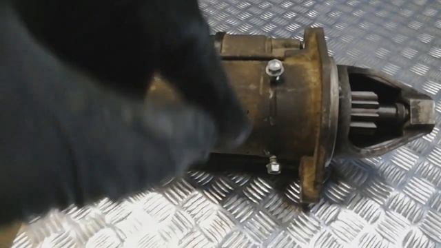 Стартер крутит но двигатель не заводится| Ваз 2115| Очень полезная информация!!! смотреть онлайн