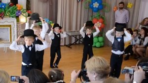 Детский сад. Выпускной: "Танец Джентельменов"