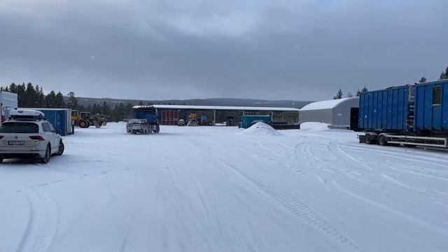 Köp Lastväxlare Volvo FM 6X2 på Klaravik смотреть онлайн