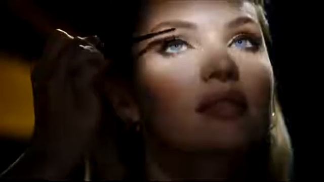 Тушь для мгновенного объема MAX FACTOR Masterpiece Transform   Must Have любой косметички