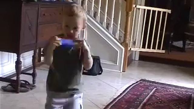 Alex Rocks the Harmonica смотреть онлайн