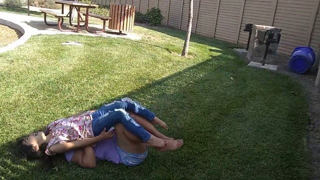 Me And My Frendis Play Strath Gymnasticks Tricks