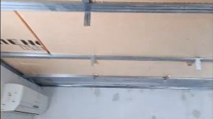 делаем потолок в гараже ,дёшево но сердито