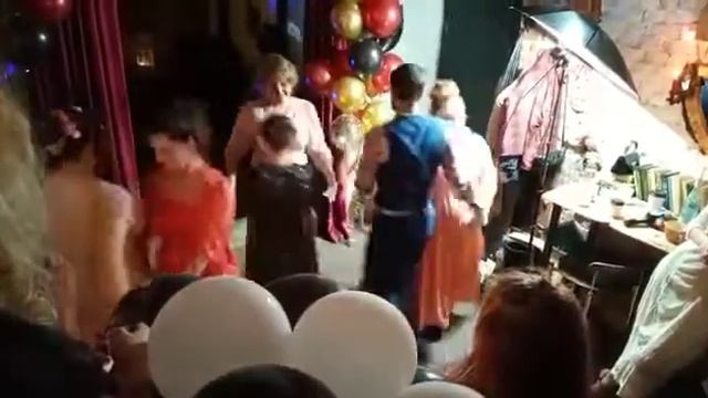 Контрданс "Вольные каменщики", клуб исторического танца "Бешеная малиновка", г.Калининград смотреть онлайн