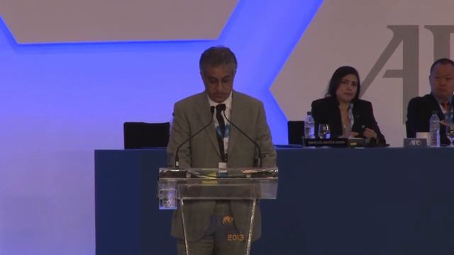 Football: Controversial sheikh wins AFC presidency смотреть онлайн