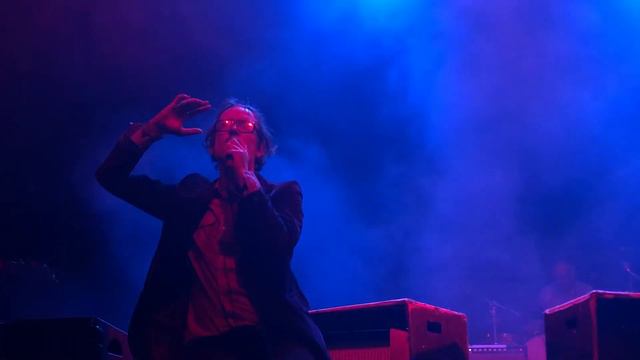 Jarvis Cocker singing Pulp's His'n'Hers @ Primavera Sound Barcelona 2019 смотреть онлайн
