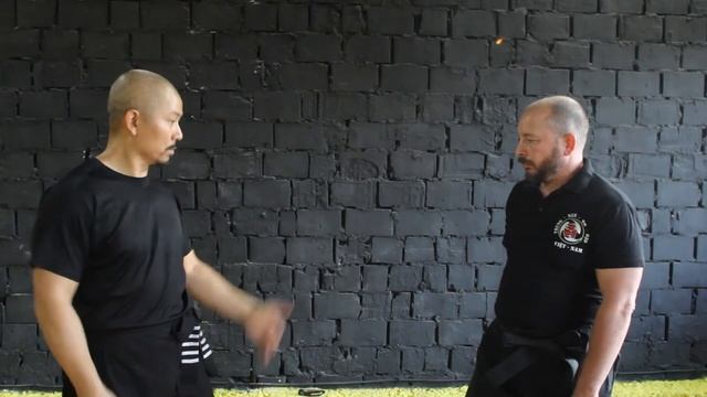 Видео урок 1. Техники работы с ножом смотреть онлайн