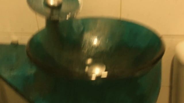 Напольная стеклянная раковина на столешнице Nova Tonera|Ручная работа|Лидер сегмента моек из стекла смотреть онлайн