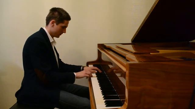 Рояль Bluthner смотреть онлайн