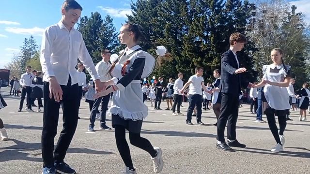Вальс Победы.mp4 смотреть онлайн