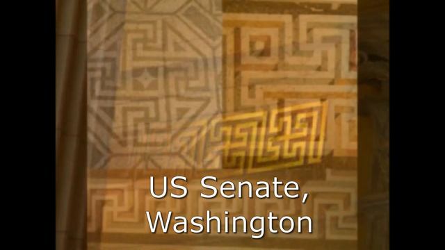 Выкатной стол под ТВ, с резным орнаментом из дерева. смотреть онлайн