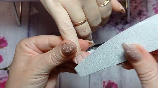 💅Пора переделывать , ноготкам 37дней💅 смотреть онлайн