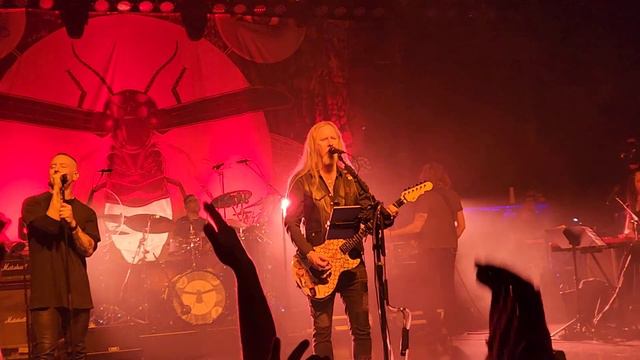 Jerry Cantrell /Would смотреть онлайн