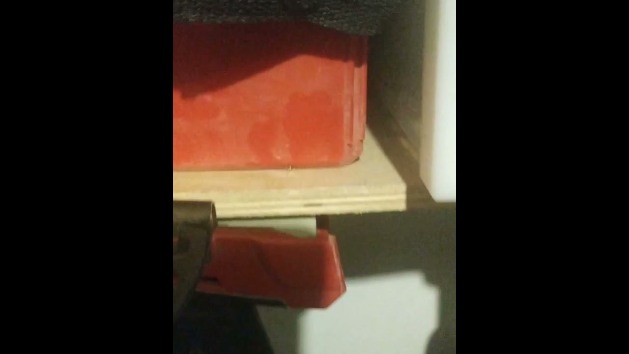 Клипса для Milwaukee м 18 .