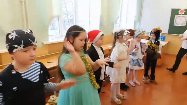 Волшебные часы от Дедушки Мороза - 2. (1 класс)