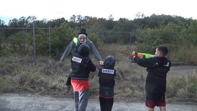 Mystery MONSTER INVASION! 1 MILLION Laser TAKEDOWN w COP KIDS! смотреть онлайн