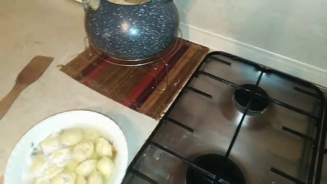 Один дома или Родители уехали в город #1 | Rademcorded смотреть онлайн