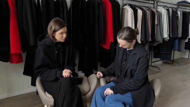 Что такое многослойность + новогодняя капсула от UNAFÈ смотреть онлайн