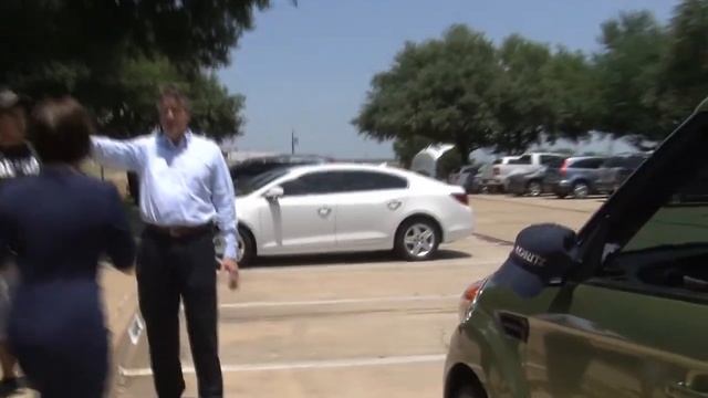 HEB ISD Student "Perfect Attendance" Car Giveaway смотреть онлайн