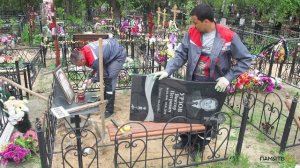 Установка памятника из гранита на кладбище