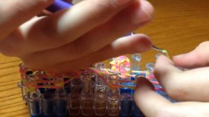 Морской конёк из резинок