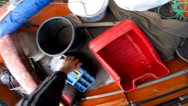 Ловля карася на WD 40 . керосин .солярку и кислоту смотреть онлайн