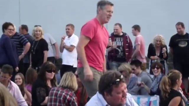 Dad Dancing tutorial by example смотреть онлайн