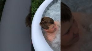 На даче джакузи ?