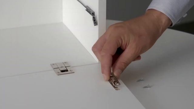 Монтаж и регулировка механизма KIARO с накладным и врезным креплением для фасада смотреть онлайн