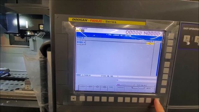 Fanuc CNC: Editing Ladder to add Auto Door, Hydraulic Clamping and Robot Interface смотреть онлайн