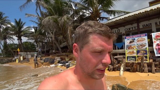 Шри Ланка 2017  Бентота Часть Девятая из Бентоты в Хиккадуву на поезде. Поезда шри ланки