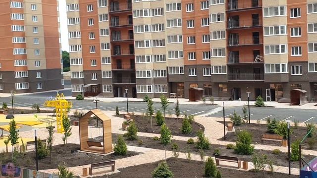 Второй заход - двор 9-12 литеров.. что изменилось за эти дни? смотреть онлайн
