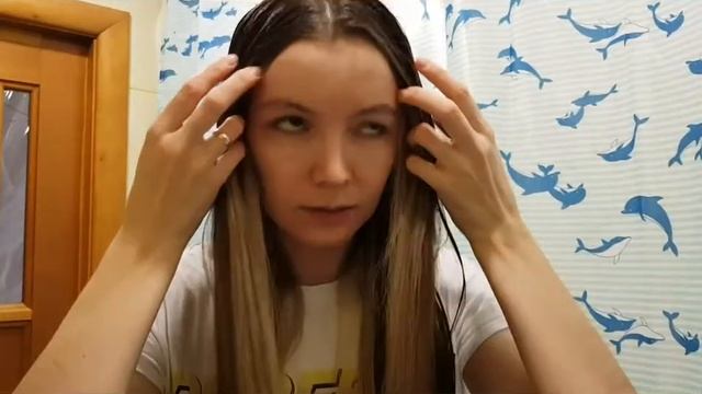 модель для рекламы шампуня