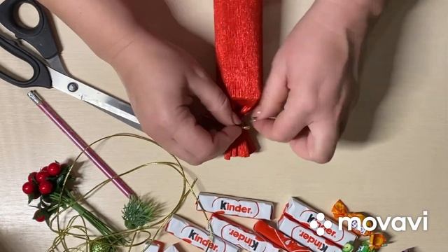 Конфета из киндер полосочек\Как упаковать новогодний подарок своими руками-DIY\hediye Nasıl Sarılır