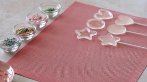 Леденцы - погремушки из изомальта