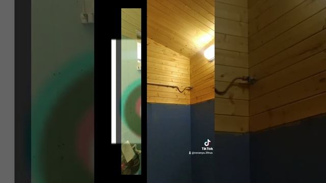 Строим Баню 6*6 с террасой. Часть √11.Фото. Душевая комната. INSTAGRAM VOVANYA.39RUS смотреть онлайн